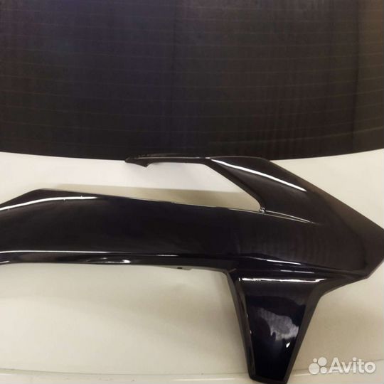 Щиток правый авантис А6