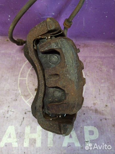 Суппорт тормозной передний правый Peugeot 4007 EP