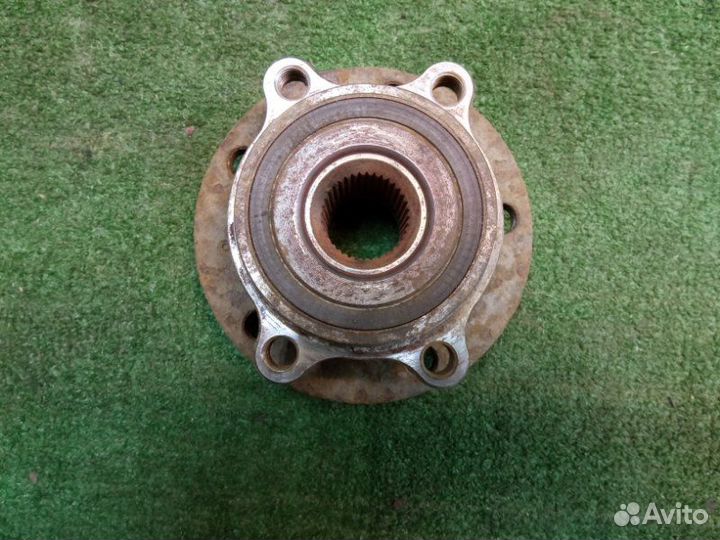 Ступица задняя Audi Q3 8UB cczc 2013