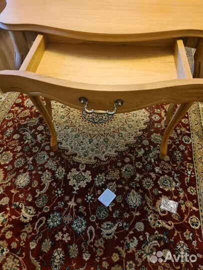 Консоль дуб