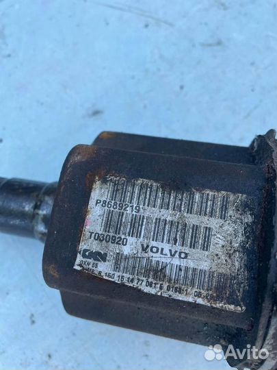 Полуось передняя левая привод в сборе P8689219