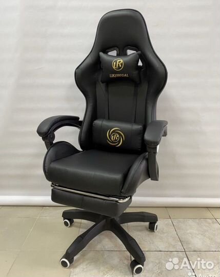 Компьютерное кресло новое Favorit черное