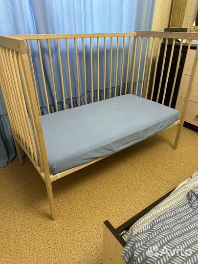 Детская кроватка икеа с матрасом