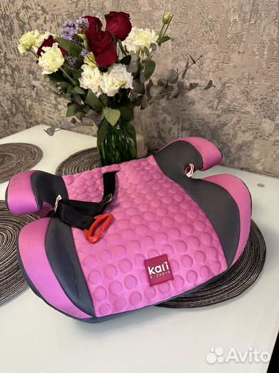 Детский бустер автомобильный