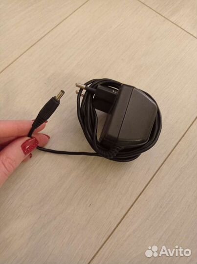 Зарядное устройство для телефона