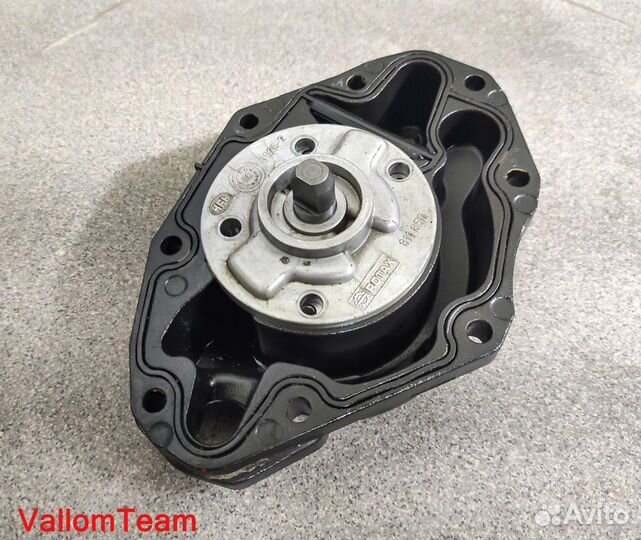 Лот SD2-93 Масляный насос гидроцикла BRP RXT 215