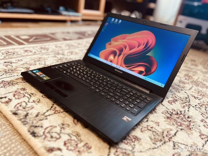 Мощный Ноутбук Lenovo Amd A8/8гб/256ssd/2 видюхи