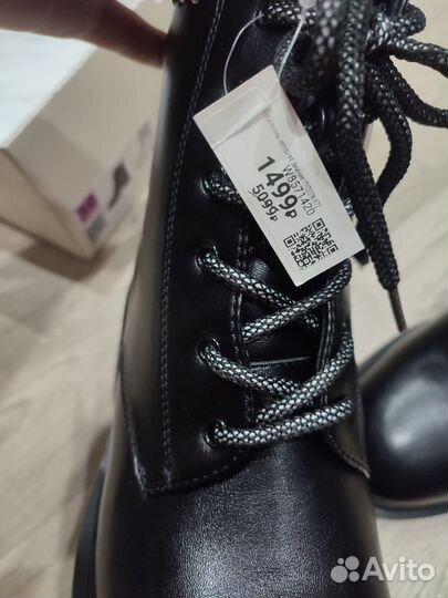 Новые зимние ботинки 39