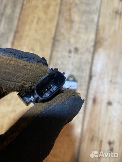 Боковой датчик удара mitsubishi lancer 10