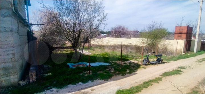 Участок 4,2 сот. (СНТ, ДНП)