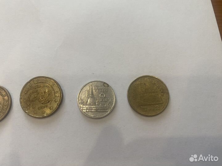 Коллекция юбилейных монет и банкнот