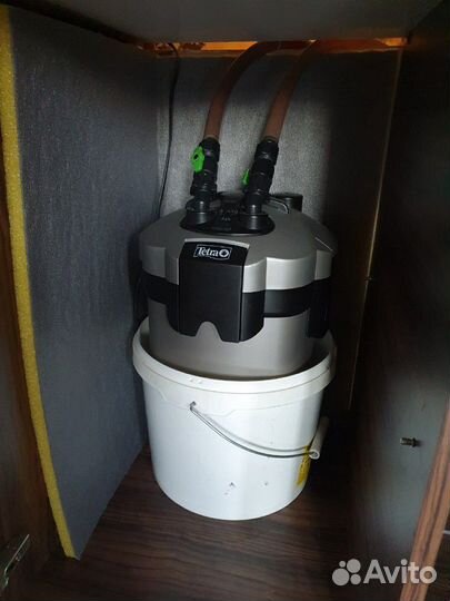 Аквариум с рыбками 300л