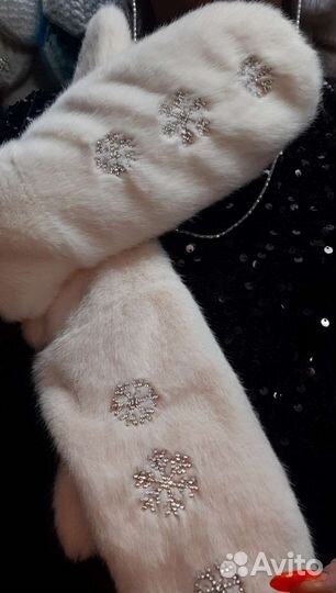 Продам Варежки