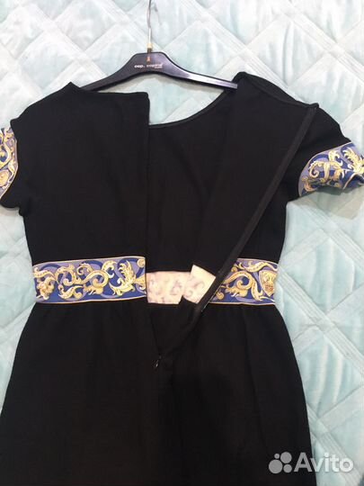 Теплое платье от emilio pucci