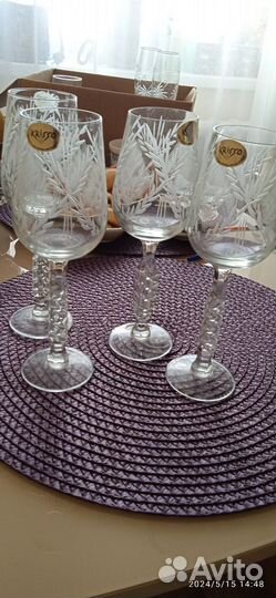 Хрустальные фужеры и рюмки