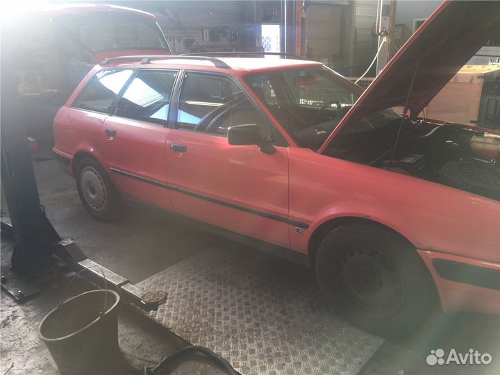 Разбор на запчасти Audi 80 (B4) 1991-1994