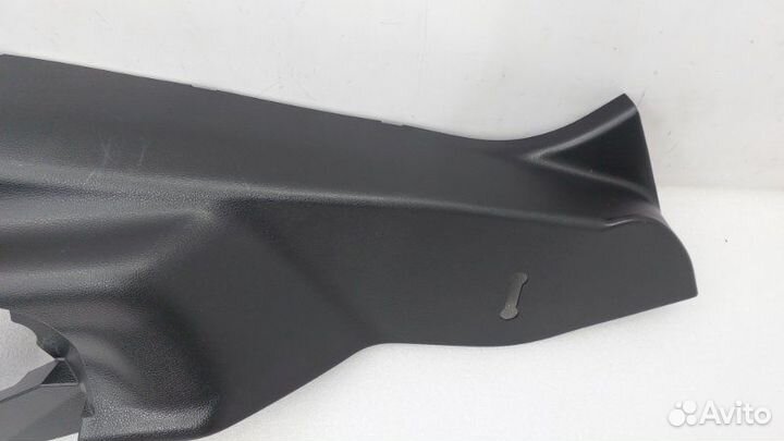 Обшивка стойки задняя правая Toyota Rav4 XA50