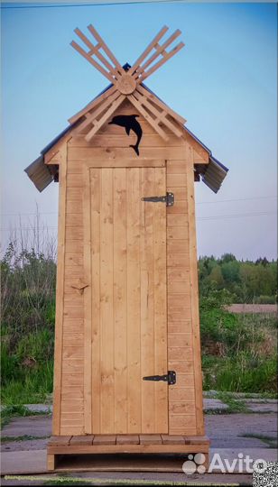 Дачный туалет деревянный