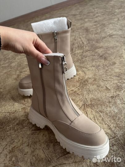 Ботинки женские