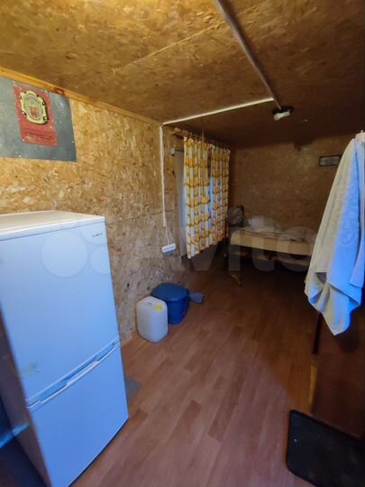 Дача 15 м² на участке 10 сот.