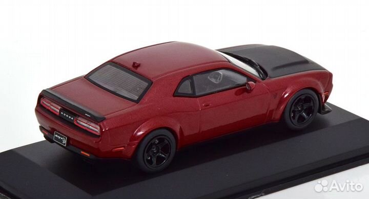 1/43 2018 Dodge Challenger SRT Demon Solido красн