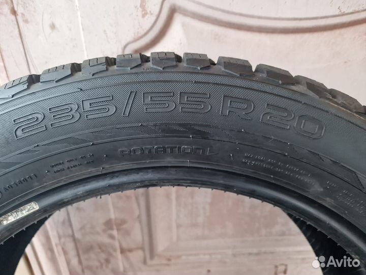 Nokian Tyres Hakkapeliitta 9 SUV 235/55 R20