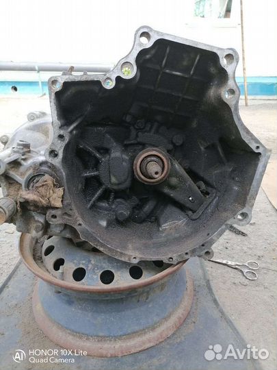 Продам двигатель, коробку, гбц