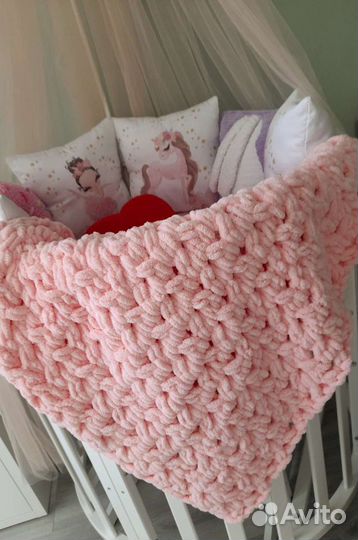 Пледы в наличии