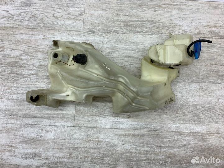 Бачок омывателя Audi A4 универсал ALT 2006