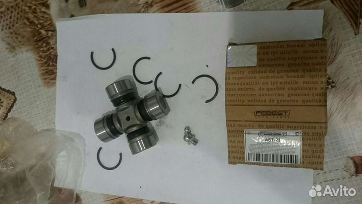 Крестовина кардана