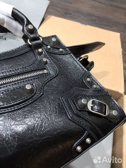 Balenciaga NEO cagole city