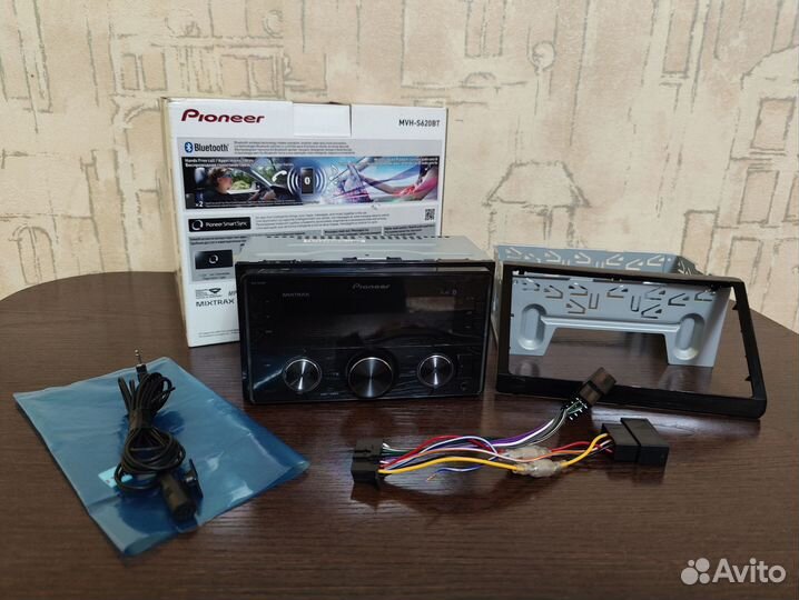 Pioneer MVH-S620BT