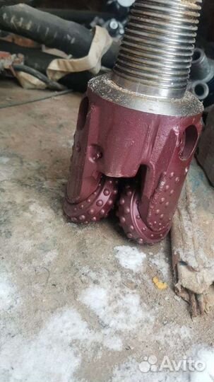Долото шарошечное буровой инструмент коронки