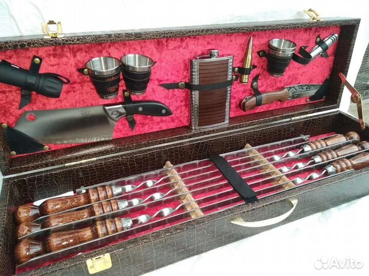 Подарочный набор шампуров в кейсе/ шашлычный набор