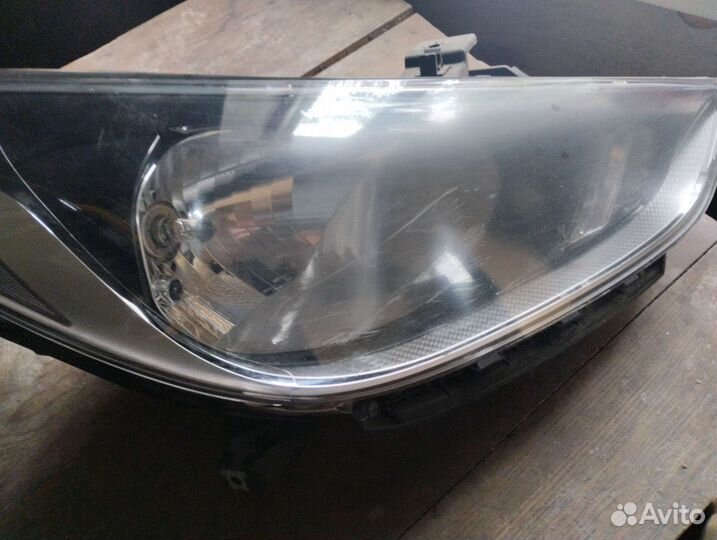 Hyundai solaris фара