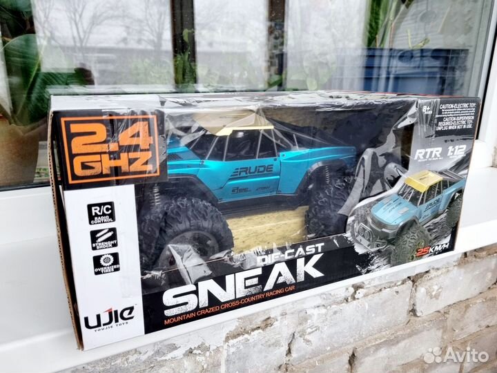 Монстр-трак джип на радиоуправлении