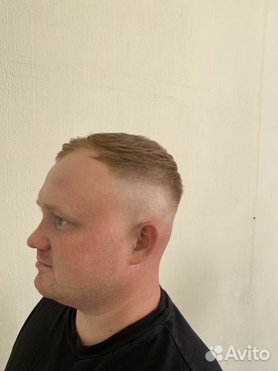 Модель на стрижку