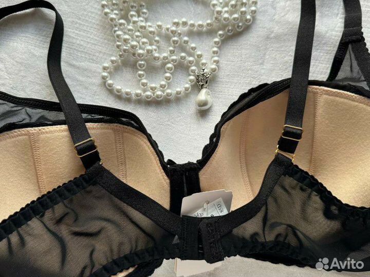 Бюстгалтер