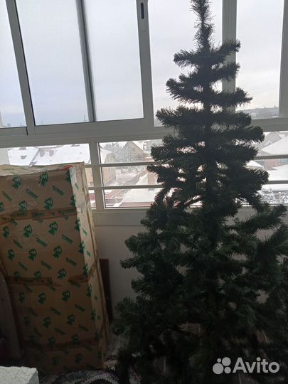 Елка искусственная 180 см бу