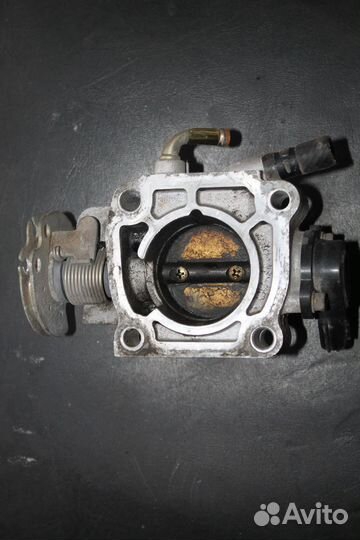 Mazda Demio 1.3 дроссельная заслонка