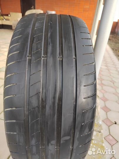 Goodyear Vector 4Seasons Gen-2 245/45 R18