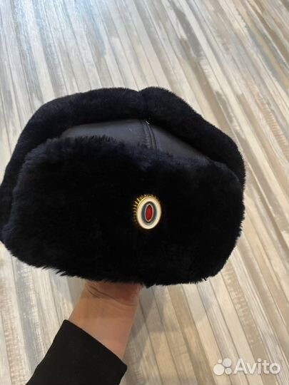 Полицейская шапка