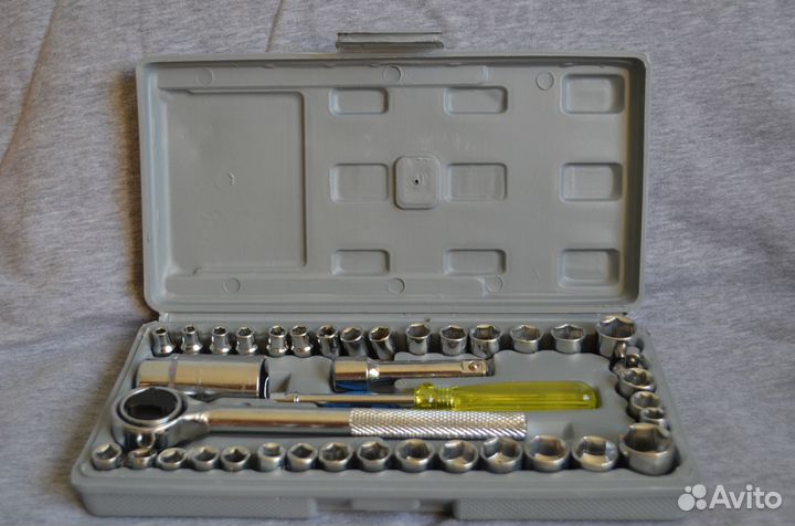 Набор торцевых ключей из 40 предметов aiwa