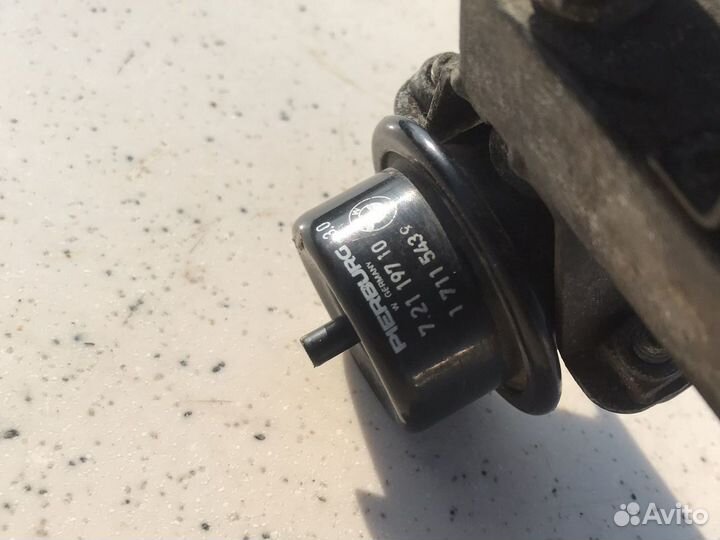 Топливная рампа Форсунки M30 2.8/3.0/3.5