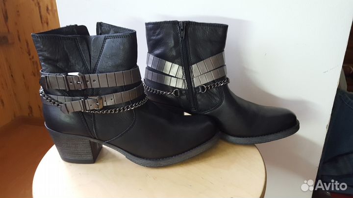 Полусапоги Tamaris новые