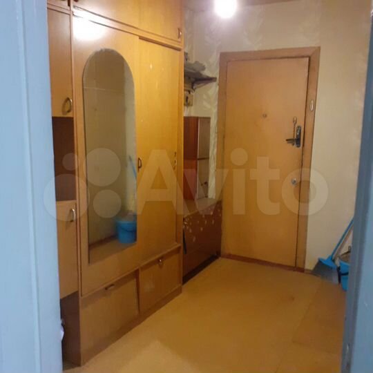 2-к. квартира, 54 м², 3/5 эт.