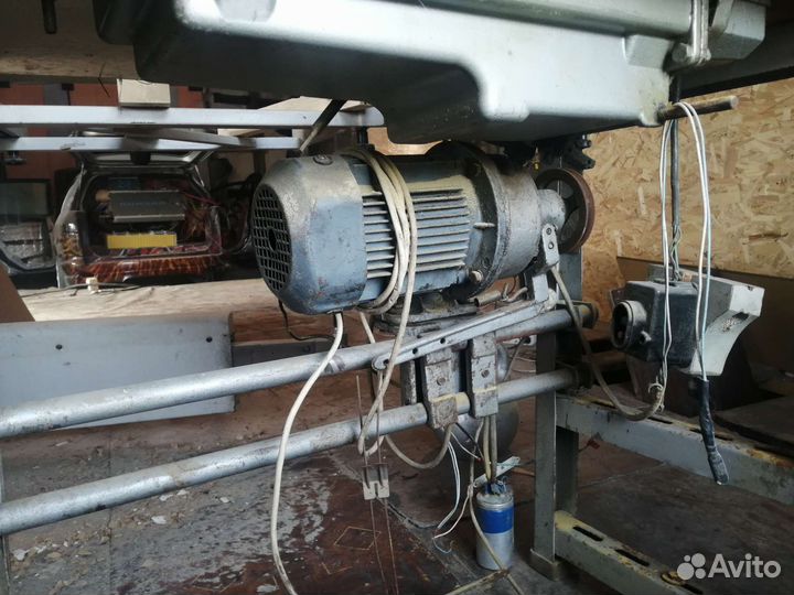 Швейная машина