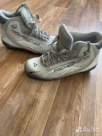 Лыжи nlk с ботинками fischer(39 размер)