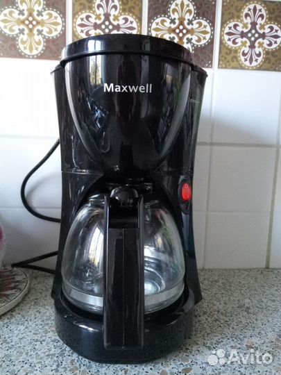 Кофеварка Maxwell MW-1651 BK (новая)