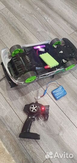 Автомобиль на пульте управления. Дрифт-кар